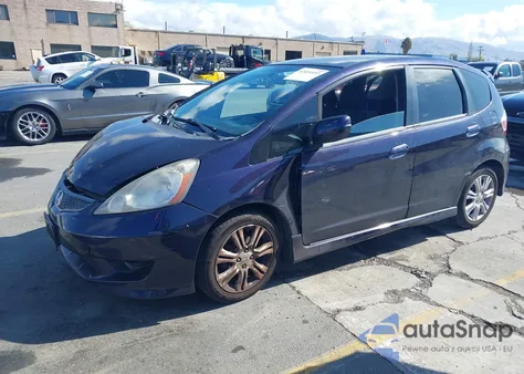 2010 Honda Fit Sport z USA, uszkodzony, nr VIN JHMGE8H47AC031993